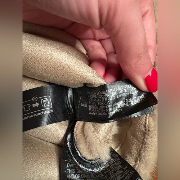 Zara Viral Faux Fur Cropped Jacket Round Neck Button Front Size L - Picture 14 of 16